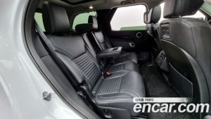 Land Rover Discovery D250 S 2022 года из Южной Кореи