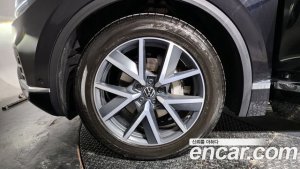 Volkswagen Touareg 3.0 TDI Prestige 2021 года из Южной Кореи