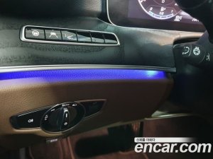 Mercedes-Benz E-Class E300 Avantgarde 2020 года из Южной Кореи