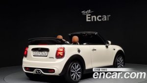 Mini Cooper Convertible DEFAULT 2021 года из Южной Кореи