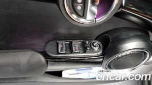 Mini Cooper Convertible DEFAULT 2021 года из Южной Кореи