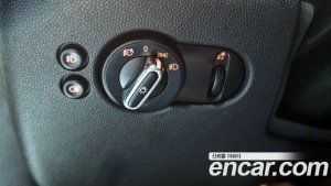 Mini Cooper Convertible DEFAULT 2021 года из Южной Кореи