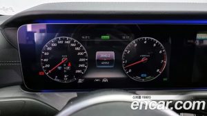 Mercedes-Benz CLS-Class CLS450 4MATIC AMG Line 2020 года из Южной Кореи