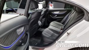 Mercedes-Benz CLS-Class CLS450 4MATIC AMG Line 2020 года из Южной Кореи