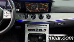 Mercedes-Benz CLS-Class CLS450 4MATIC AMG Line 2020 года из Южной Кореи