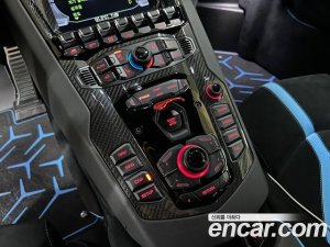 Lamborghini Aventador LP770-4 SVJ Roadster 2021 года из Южной Кореи