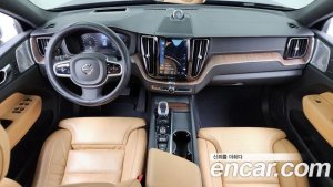 Volvo XC60 B5 Inscription 2021 года из Южной Кореи