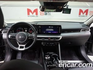 Kia K5 2.0 2021 года из Южной Кореи
