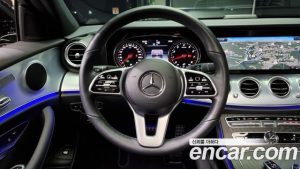 Mercedes-Benz E-Class E250 Avantgarde 2020 года из Южной Кореи