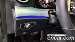 Mercedes-Benz E-Class E250 Avantgarde 2020 года из Южной Кореи