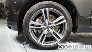 Volvo XC60 T8 R-디자인 2021 года из Южной Кореи