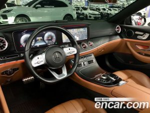 Mercedes-Benz E-Class E220d Cabriolet 2020 года из Южной Кореи