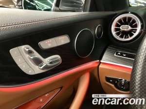 Mercedes-Benz E-Class E220d Cabriolet 2020 года из Южной Кореи