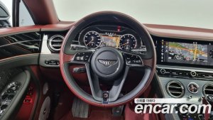 Bentley Continental 4.0 GT 2020 года из Южной Кореи