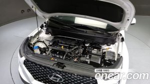 Hyundai Venue 1.6 Flux 2020 года из Южной Кореи