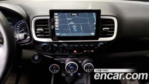 Hyundai Venue 1.6 Flux 2020 года из Южной Кореи
