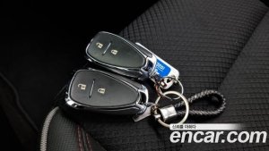 ChevroletGMDaewoo Trailblazer 1.3 Turbo 2WD 2021 года из Южной Кореи