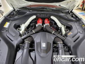 Ferrari Portofino 3.9 V8 2020 года из Южной Кореи