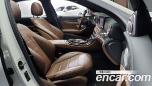 Mercedes-Benz E-Class E53 AMG 4MATIC+ 2020 года из Южной Кореи