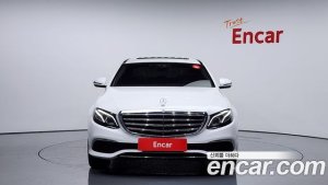 Mercedes-Benz E-Class E220d 4MATIC Exclusive 2020 года из Южной Кореи
