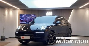 Porsche Cayenne 4.0 Turbo 2020 года из Южной Кореи
