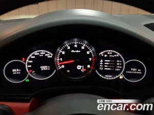 Porsche Cayenne 4.0 Turbo 2020 года из Южной Кореи