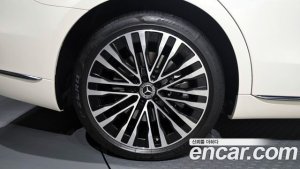 Mercedes-Benz S-Class S580L 4MATIC 2021 года из Южной Кореи