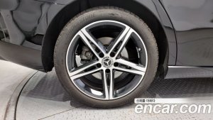 Mercedes-Benz A-Class A250 4MATIC SEDAN 2020 года из Южной Кореи