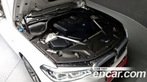 BMW 5-Series 520i M Sport 2020 года из Южной Кореи