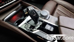 BMW 5-Series 520i M Sport 2020 года из Южной Кореи