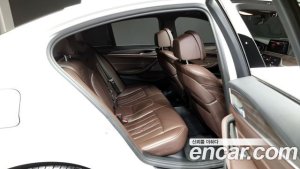 BMW 5-Series 520i M Sport 2020 года из Южной Кореи