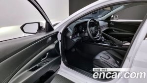 Hyundai AVANTE 1.6 2021 года из Южной Кореи