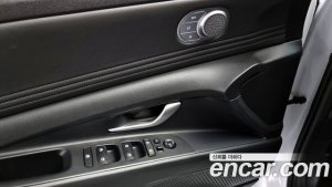 Hyundai AVANTE 1.6 2021 года из Южной Кореи
