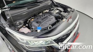 Kia Seltos Дизель 1.6 4WD 2022 года из Южной Кореи