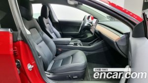 Tesla Model 3 Performance 2020 года из Южной Кореи