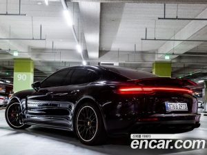 Porsche Panamera 4.0 GTS 2021 года из Южной Кореи