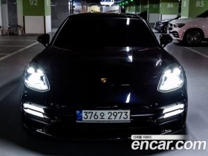 Porsche Panamera 4.0 GTS 2021 года из Южной Кореи