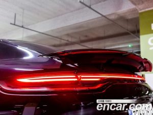 Porsche Panamera 4.0 GTS 2021 года из Южной Кореи