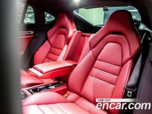 Porsche Panamera 4.0 GTS 2021 года из Южной Кореи