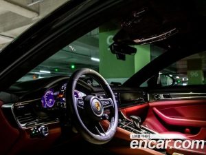 Porsche Panamera 4.0 GTS 2021 года из Южной Кореи