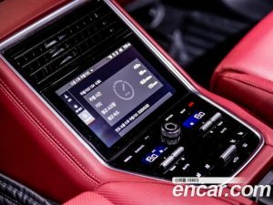 Porsche Panamera 4.0 GTS 2021 года из Южной Кореи