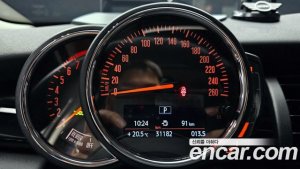 Mini Cooper 5Door HIGH 2020 года из Южной Кореи