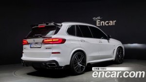 BMW X5 M50i 2021 года из Южной Кореи