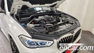 BMW X5 M50i 2021 года из Южной Кореи
