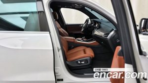BMW X5 M50i 2021 года из Южной Кореи