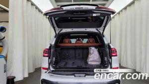 BMW X5 M50i 2021 года из Южной Кореи