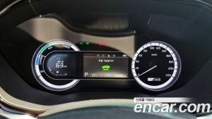 Kia Niro 1.6 HEV 2021 года из Южной Кореи