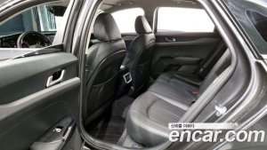 Kia K5 1.6 Turbo 2020 года из Южной Кореи