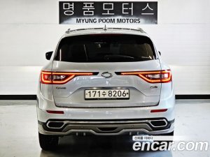 Renault-KoreaSamsung QM6 2.0 GDe RE Signature 2WD 2020 года из Южной Кореи