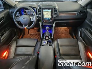 Renault-KoreaSamsung QM6 2.0 GDe RE Signature 2WD 2020 года из Южной Кореи